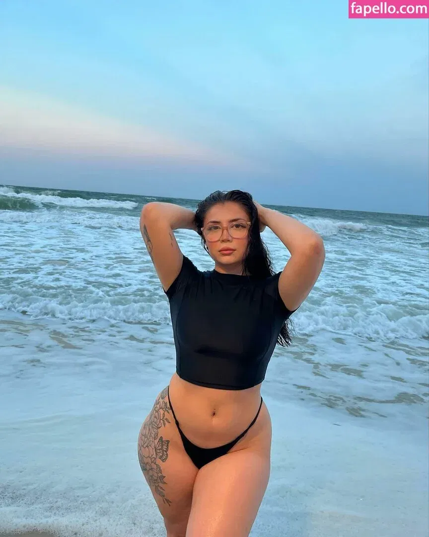 Lilith Cavaliere Onlyfans Photo Gallery 