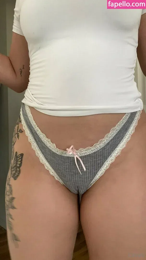 Lilith Cavaliere Onlyfans Photo Gallery 