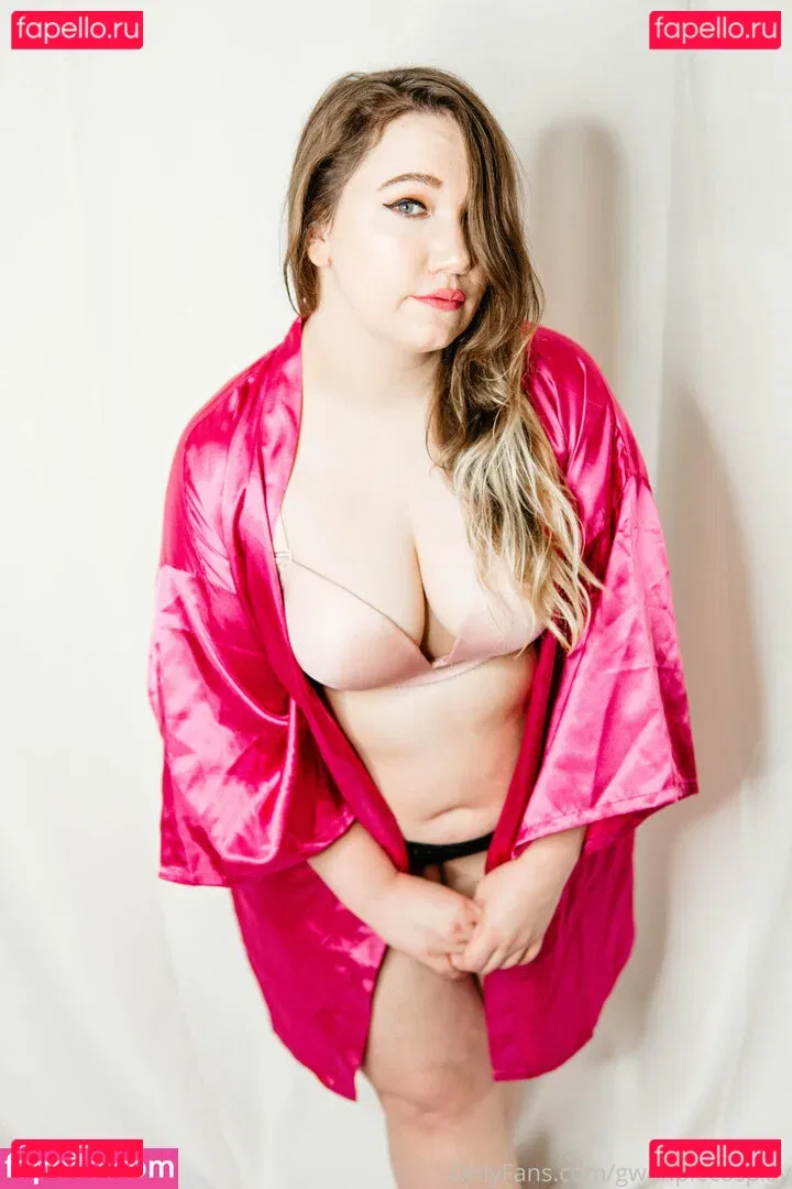 gwenpie Onlyfans Photo Gallery 