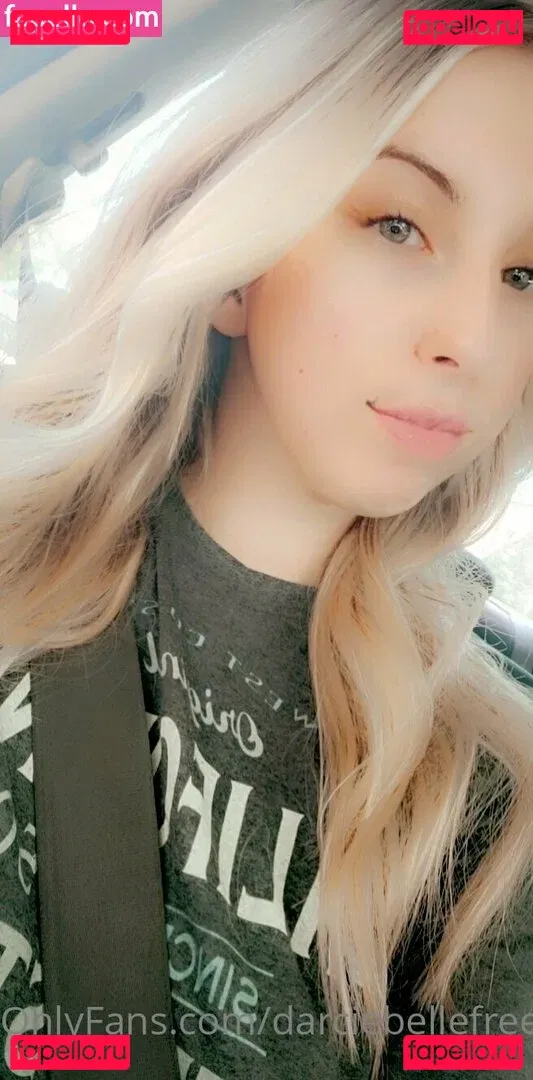 darciebellefree Onlyfans Photo Gallery 