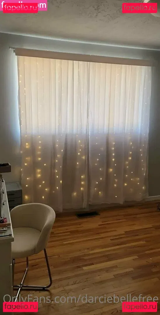 darciebellefree Onlyfans Photo Gallery 