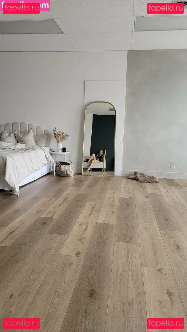 darciebellefree Onlyfans Photo Gallery 