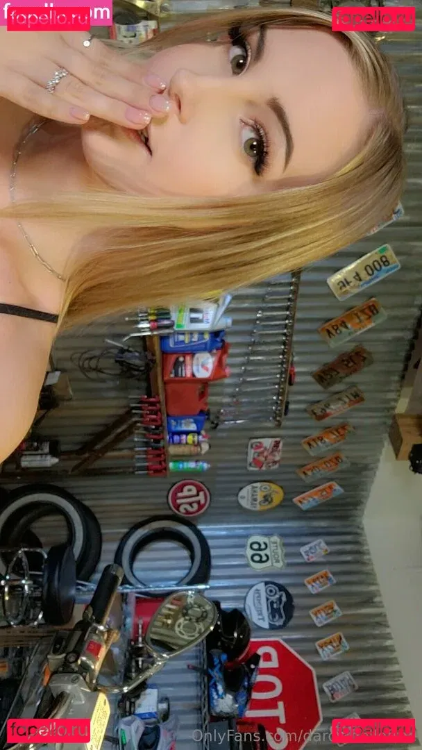 darciebellefree Onlyfans Photo Gallery 