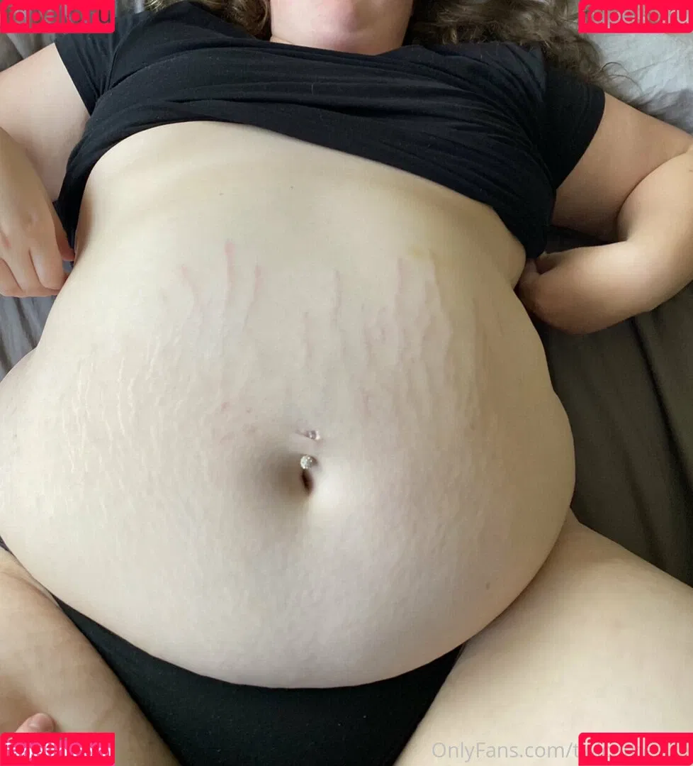 twicethesize Onlyfans Photo Gallery 