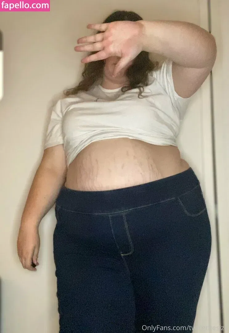 twicethesize Onlyfans Photo Gallery 