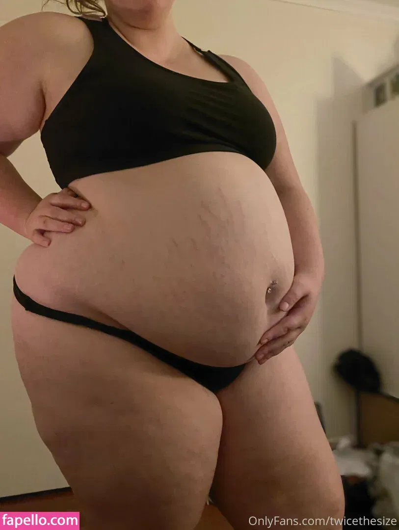 twicethesize Onlyfans Photo Gallery 