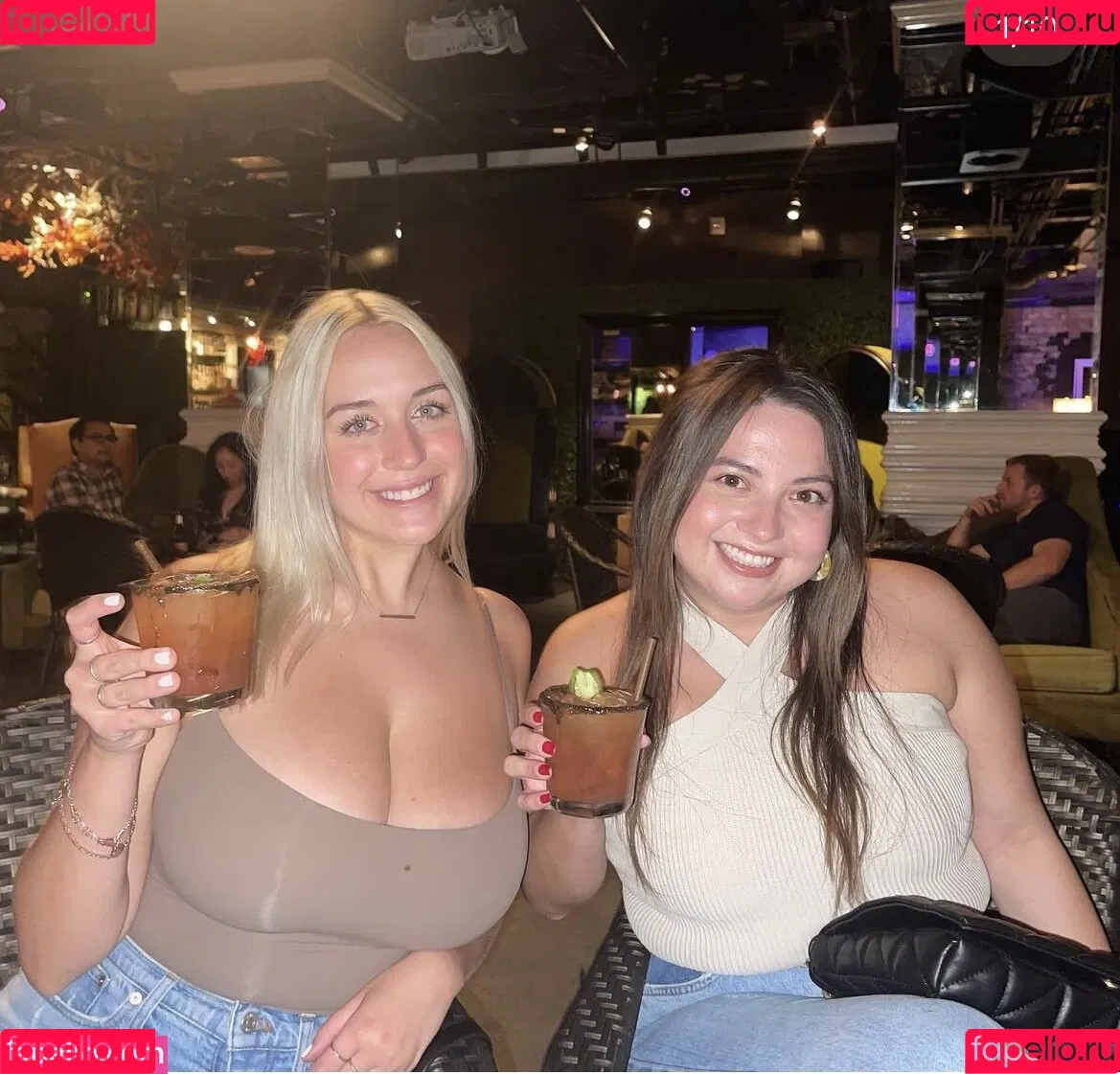 Holly Youpa Onlyfans Photo Gallery 