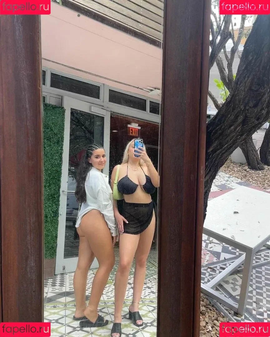 Holly Youpa Onlyfans Photo Gallery 