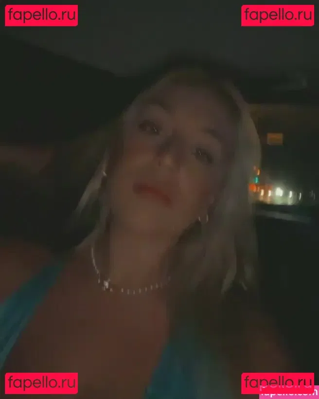 Holly Youpa Onlyfans Photo Gallery 