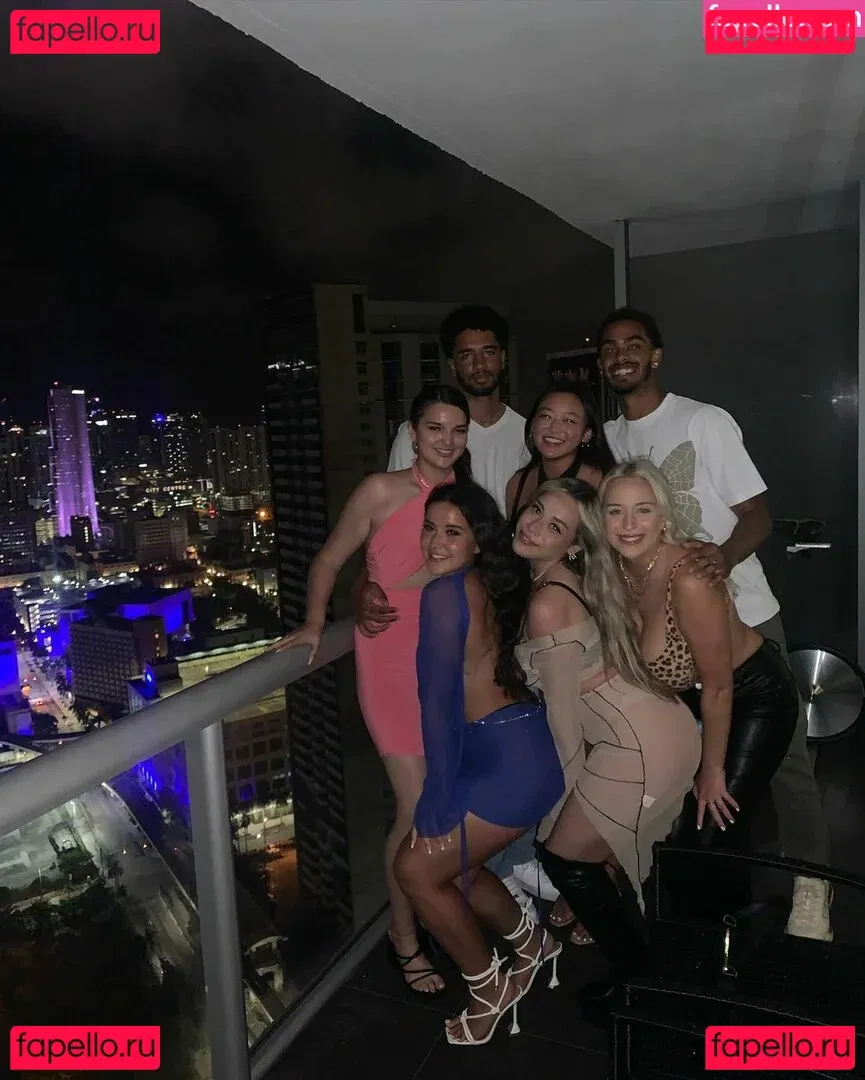 Holly Youpa Onlyfans Photo Gallery 