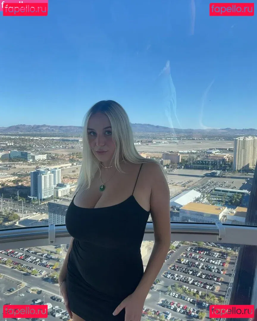 Holly Youpa Onlyfans Photo Gallery 