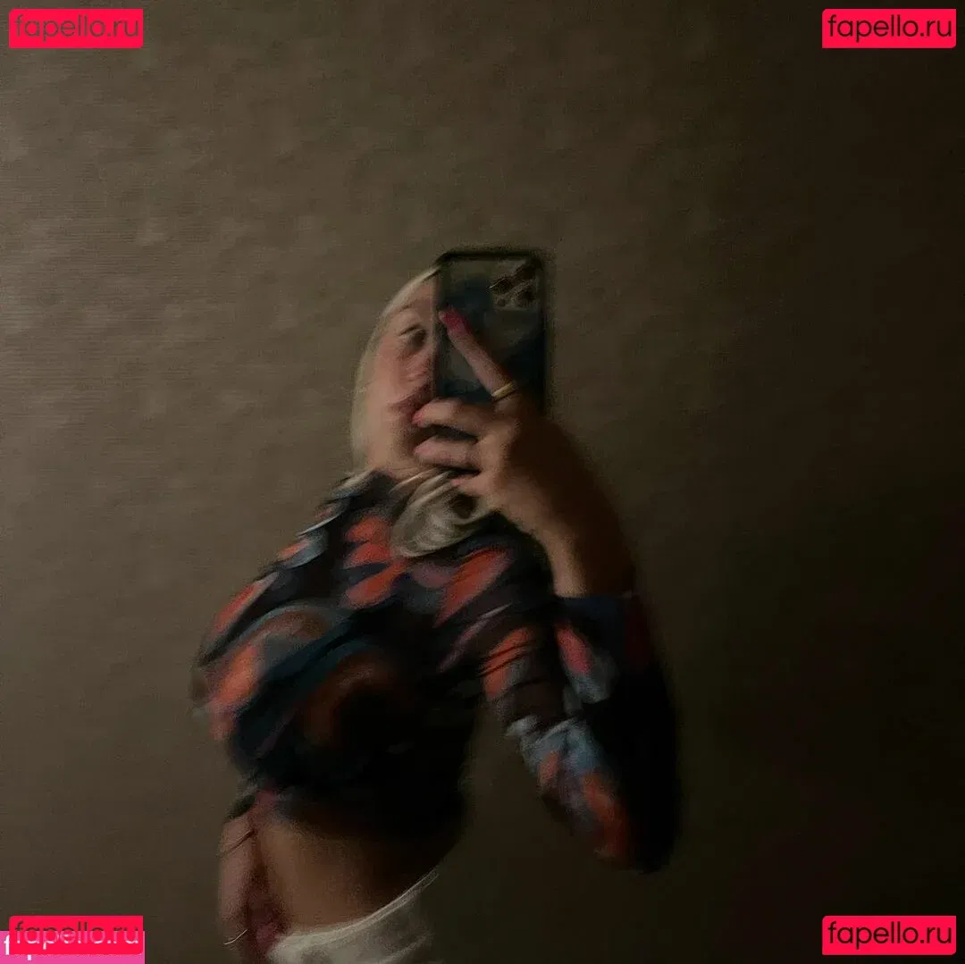 Holly Youpa Onlyfans Photo Gallery 