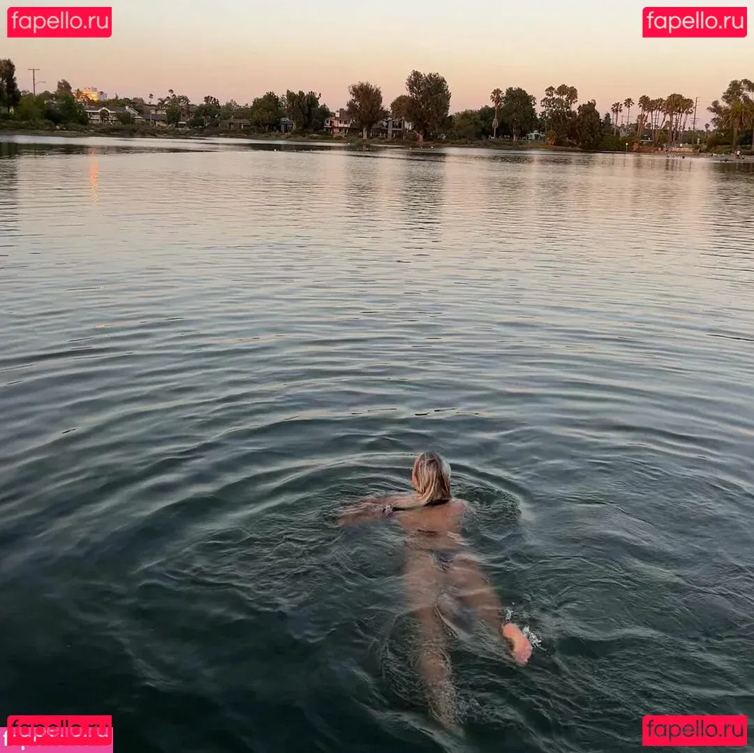 Holly Youpa Onlyfans Photo Gallery 