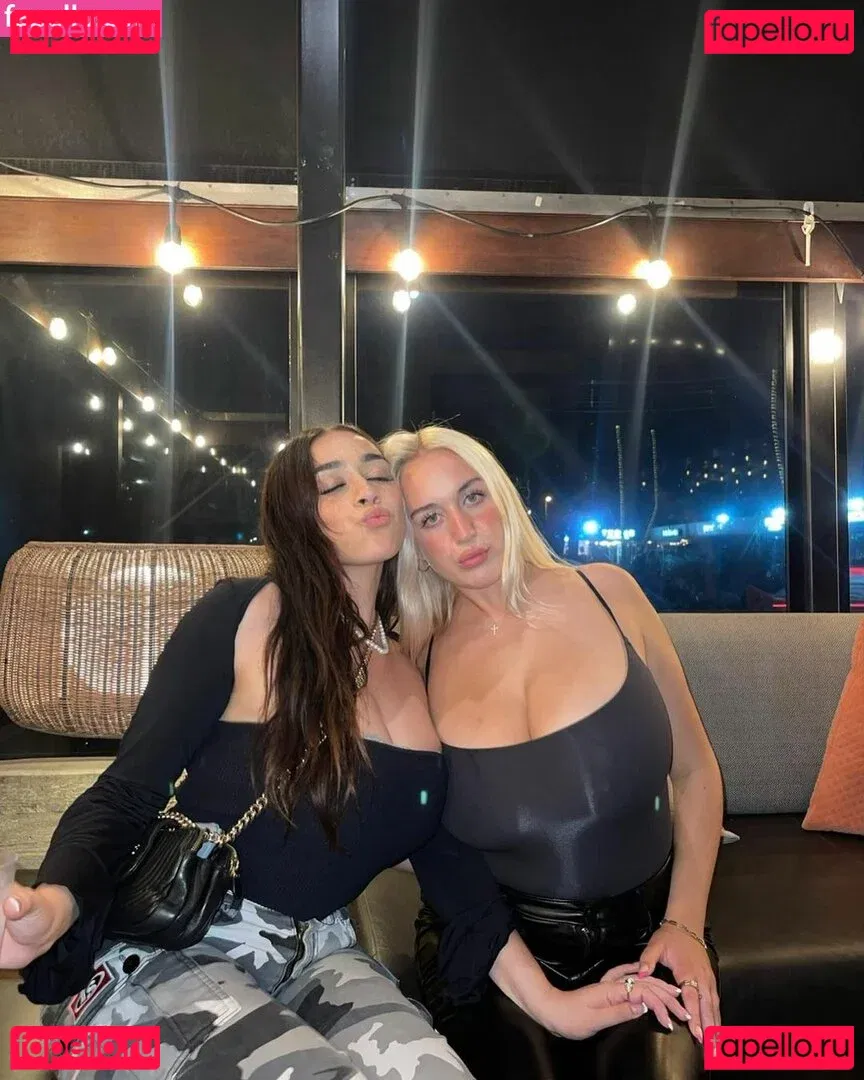 Holly Youpa Onlyfans Photo Gallery 