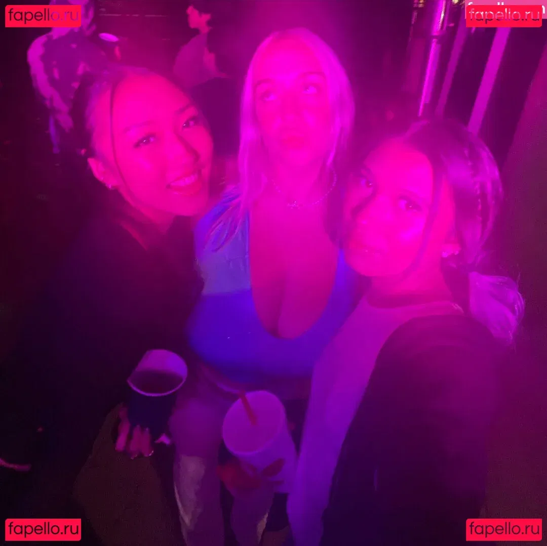 Holly Youpa Onlyfans Photo Gallery 