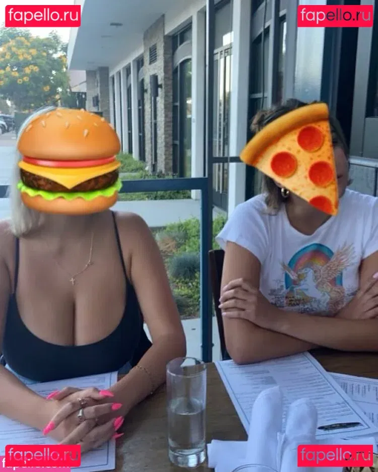 Holly Youpa Onlyfans Photo Gallery 