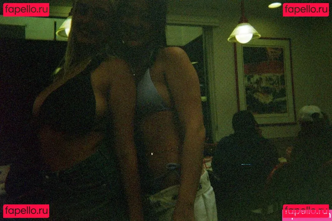 Holly Youpa Onlyfans Photo Gallery 