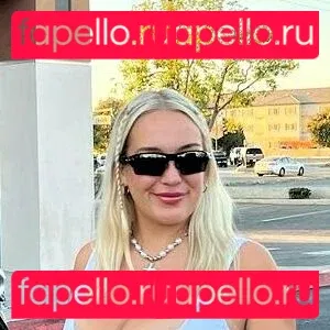 Holly Youpa Onlyfans Photo Gallery 