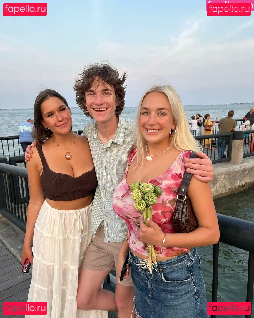 Holly Youpa Onlyfans Photo Gallery 