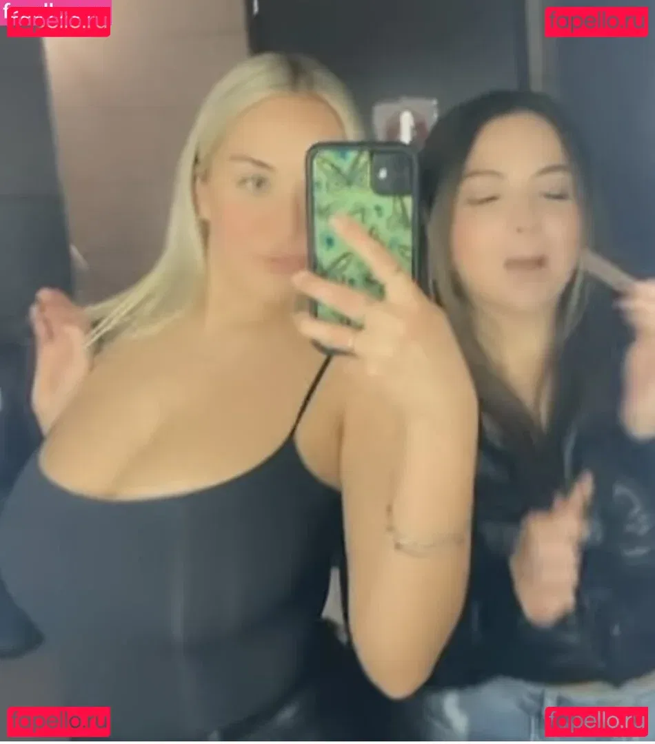 Holly Youpa Onlyfans Photo Gallery 