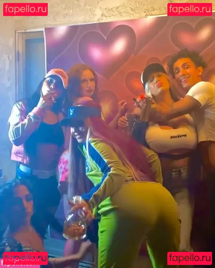 Holly Youpa Onlyfans Photo Gallery 