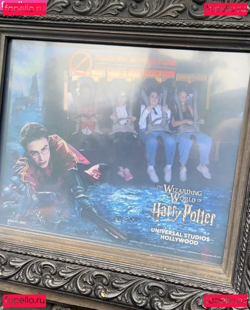 Holly Youpa Onlyfans Photo Gallery 