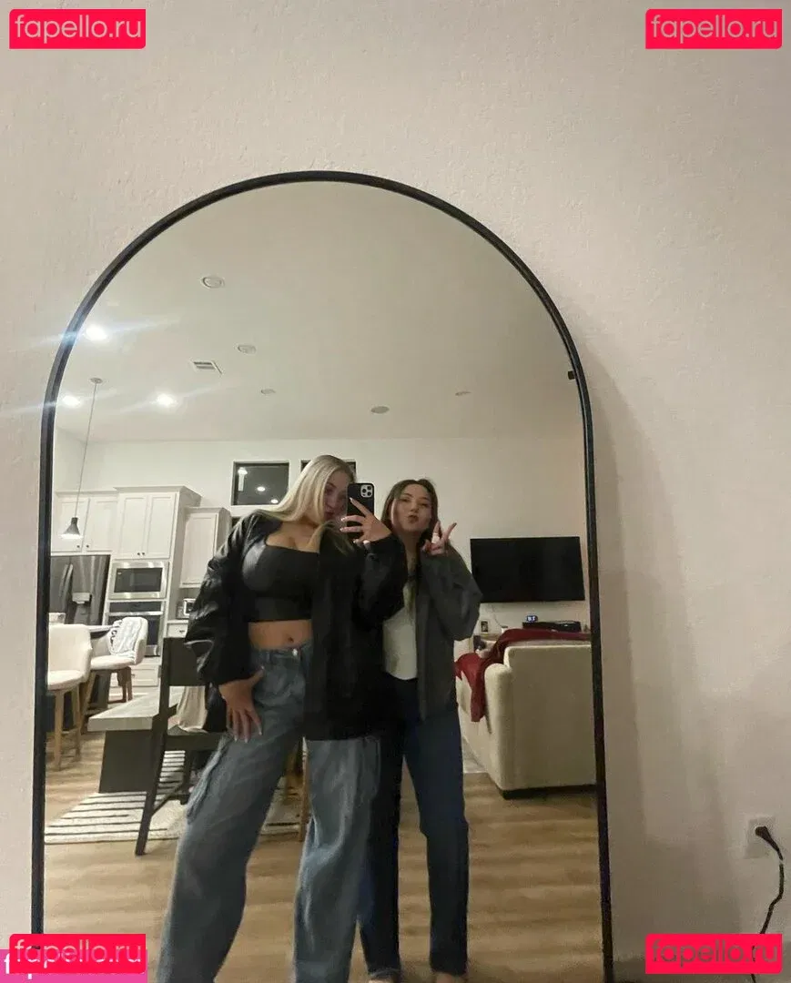 Holly Youpa Onlyfans Photo Gallery 