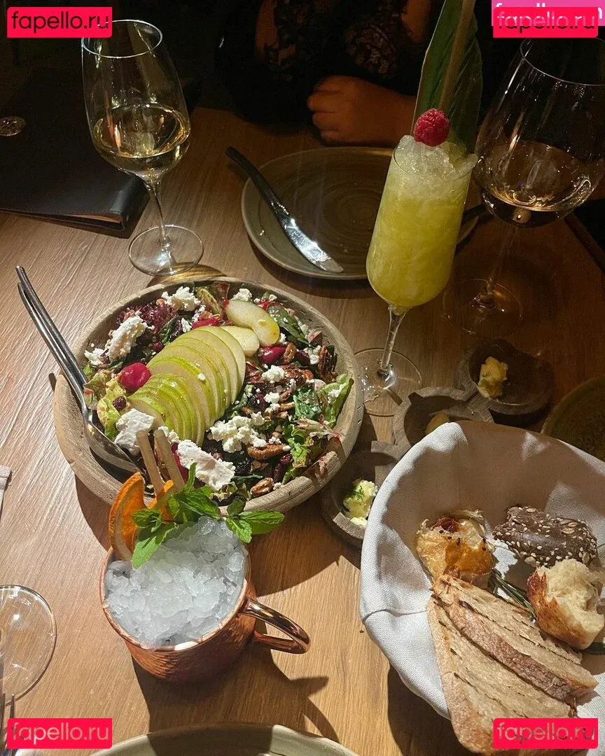 Holly Youpa Onlyfans Photo Gallery 