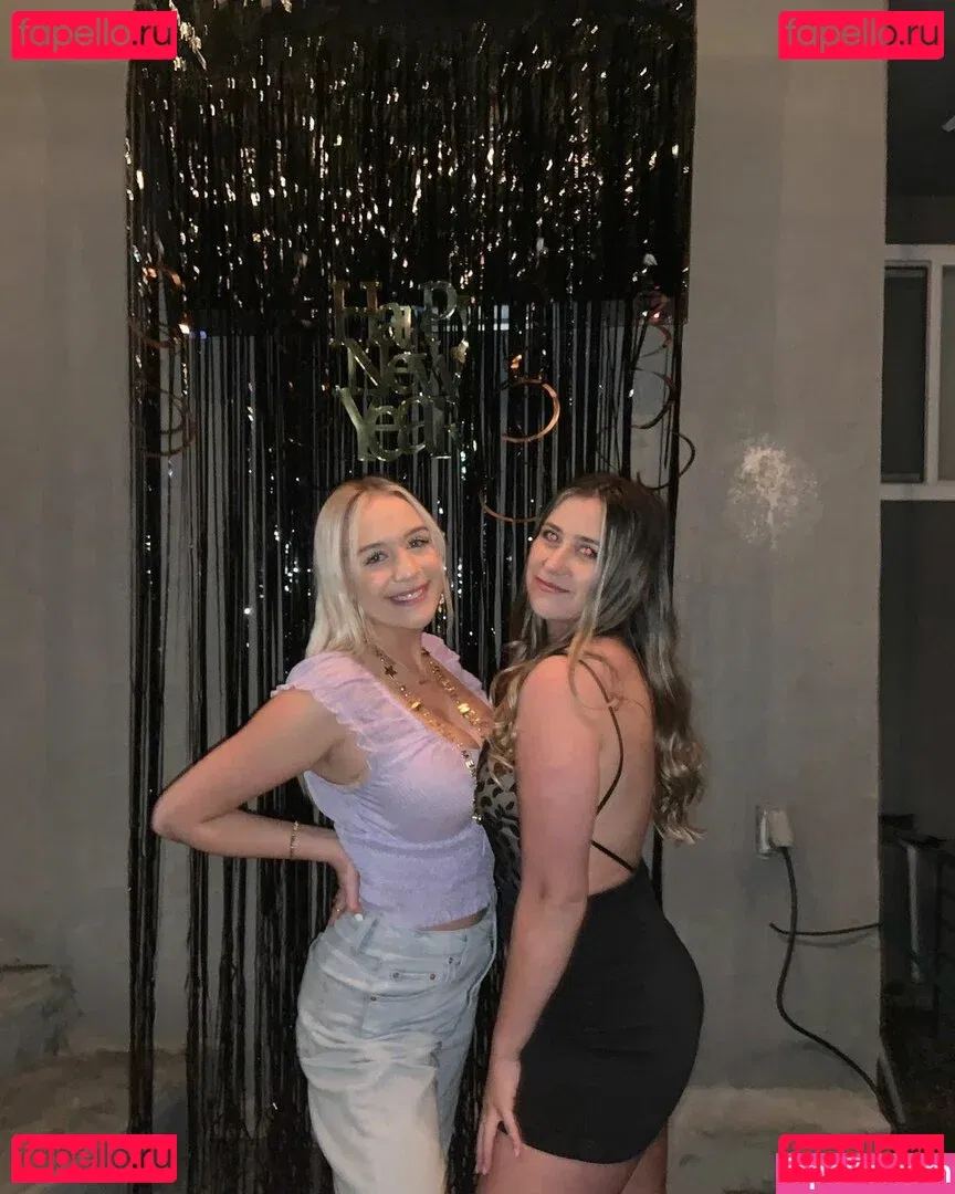 Holly Youpa Onlyfans Photo Gallery 