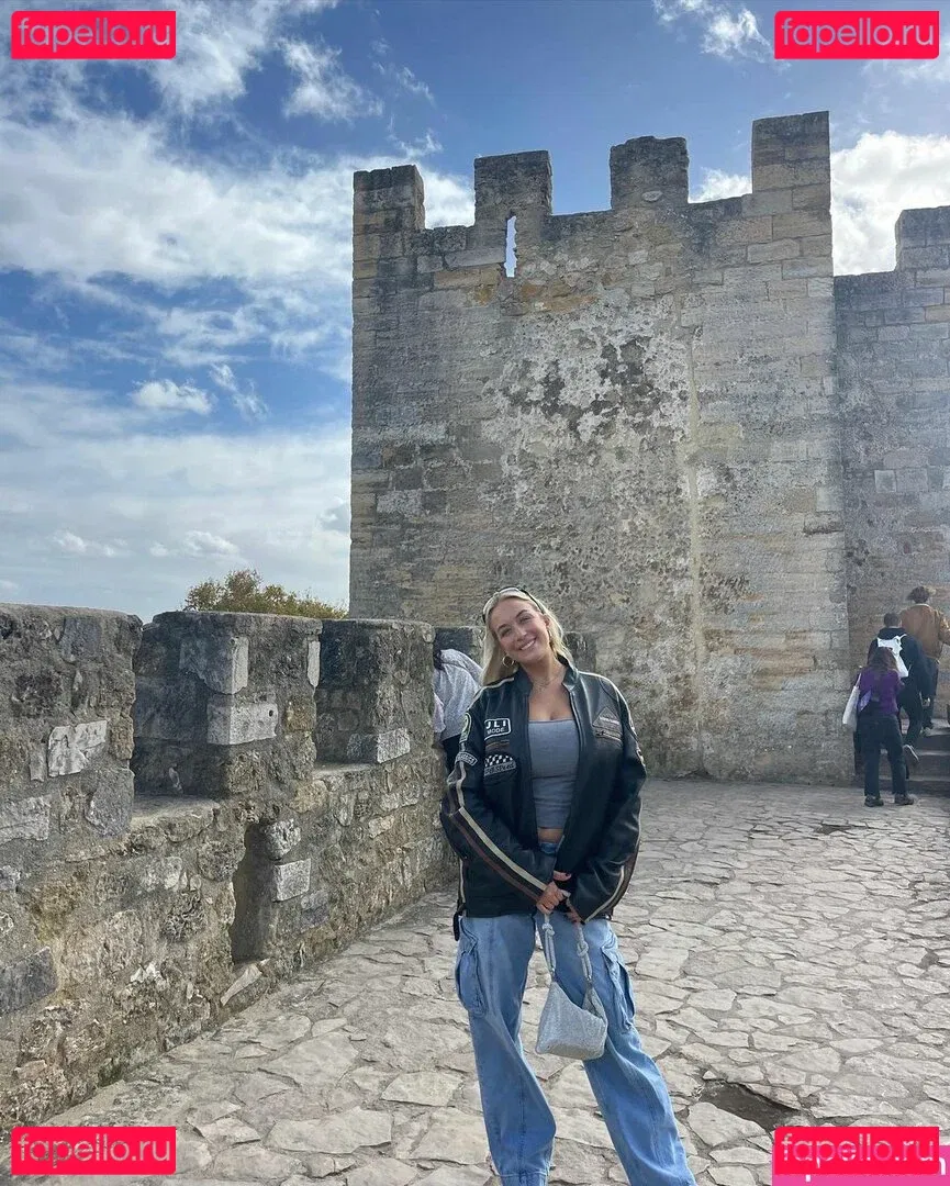 Holly Youpa Onlyfans Photo Gallery 