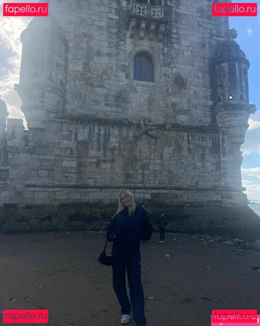 Holly Youpa Onlyfans Photo Gallery 