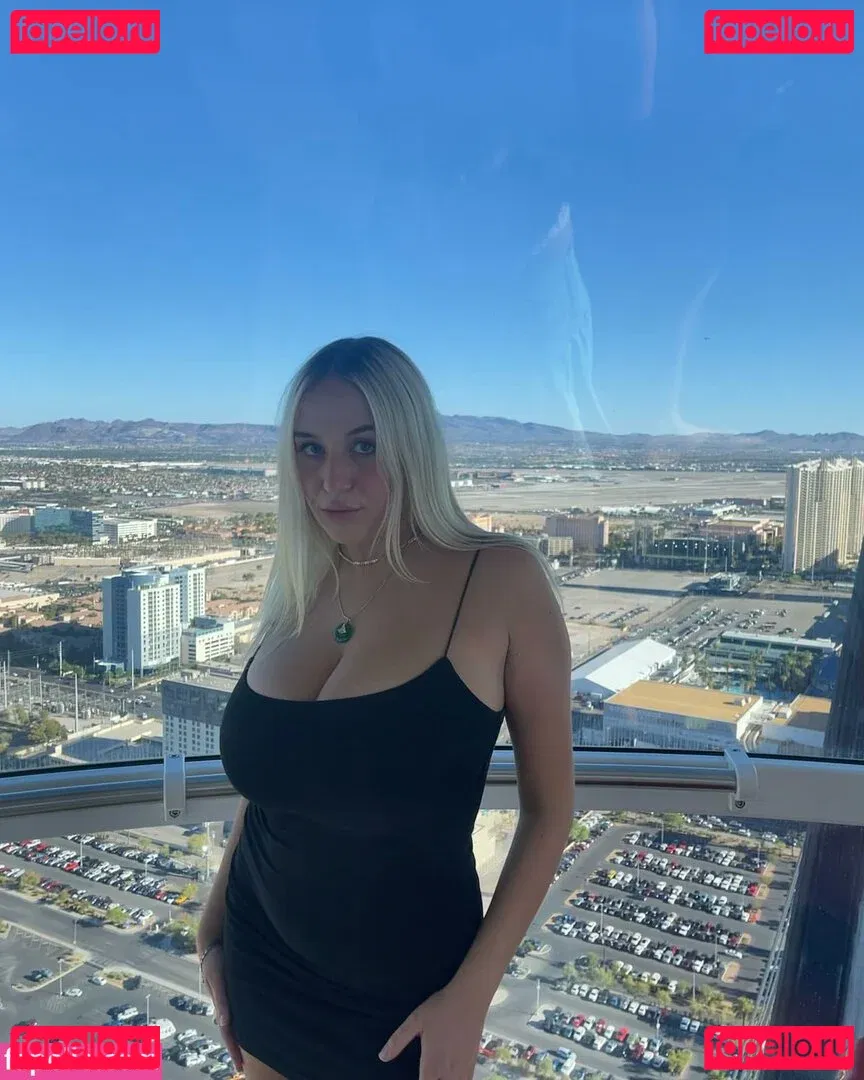 Holly Youpa Onlyfans Photo Gallery 