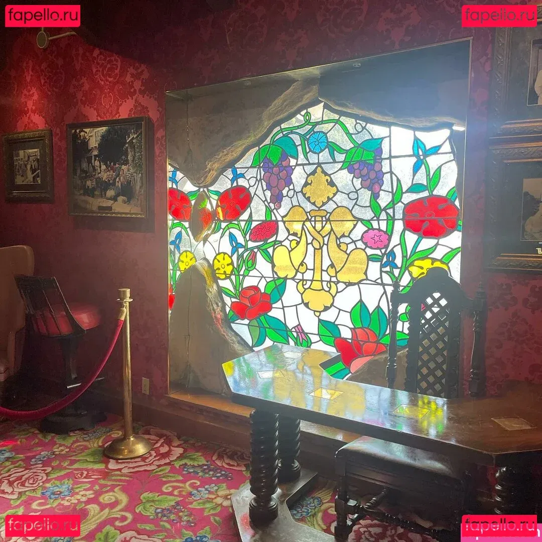 Holly Youpa Onlyfans Photo Gallery 