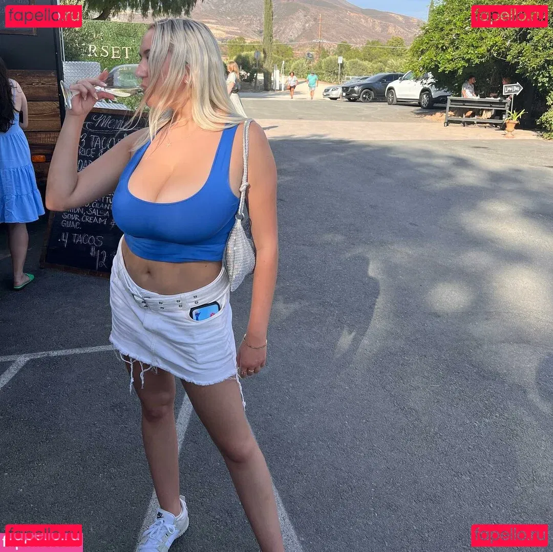 Holly Youpa Onlyfans Photo Gallery 