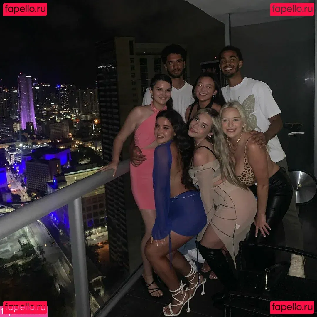 Holly Youpa Onlyfans Photo Gallery 