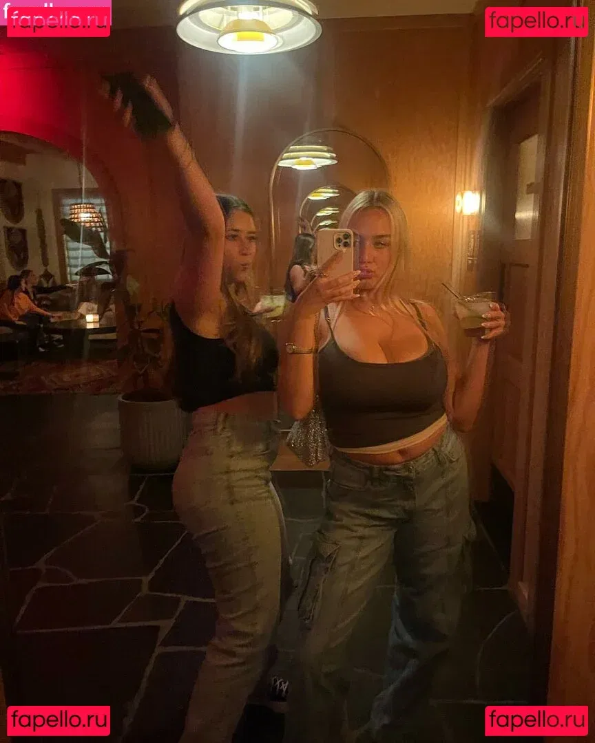 Holly Youpa Onlyfans Photo Gallery 