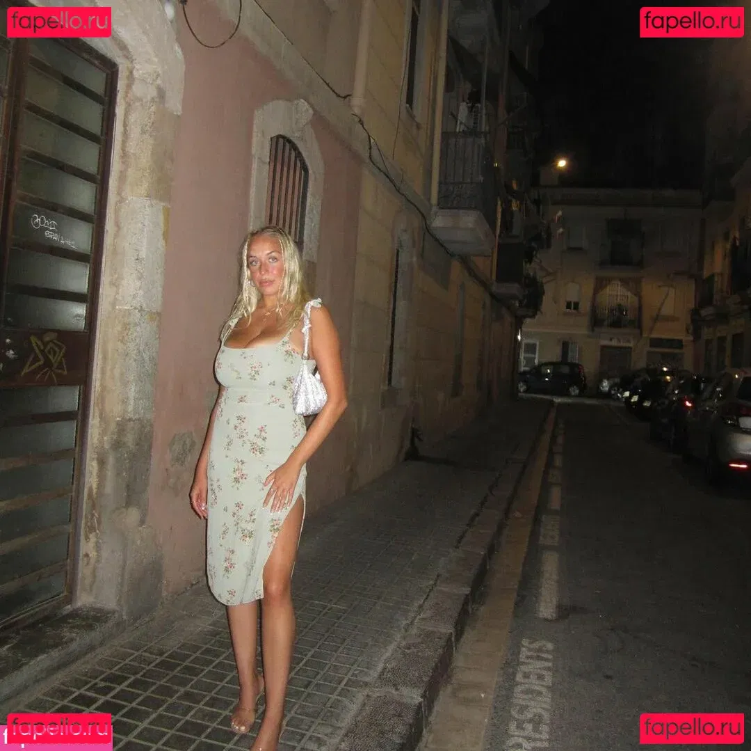 Holly Youpa Onlyfans Photo Gallery 