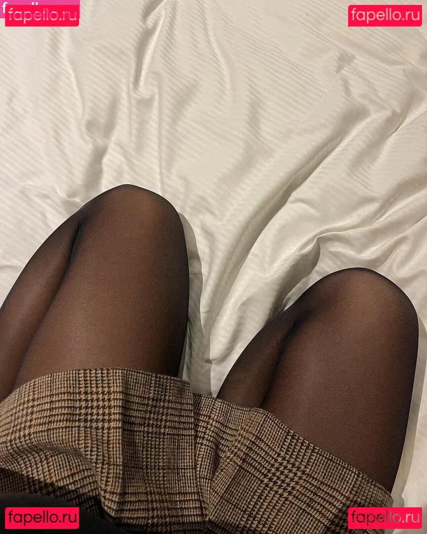 Holly Youpa Onlyfans Photo Gallery 