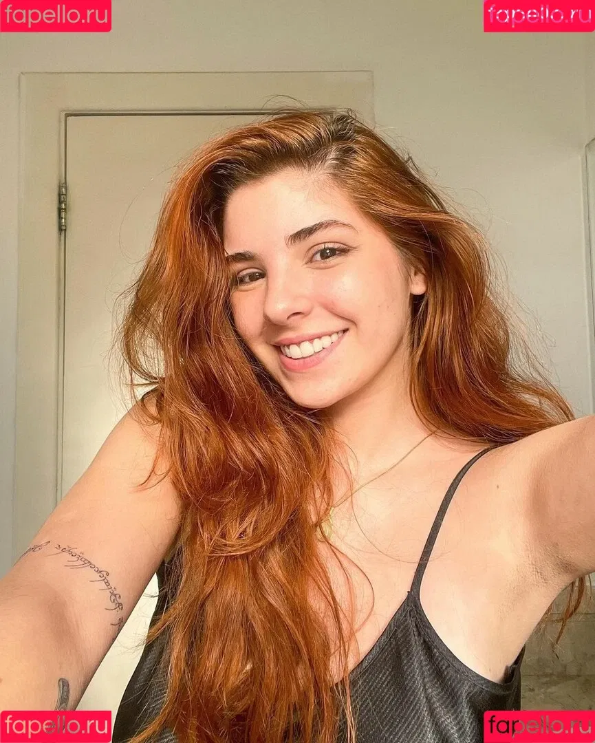 Isadora Basile Onlyfans Photo Gallery 