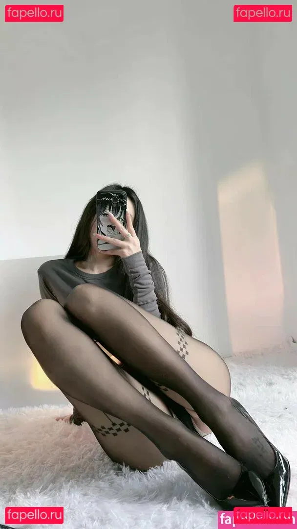 Chen Peiqi Onlyfans Photo Gallery 