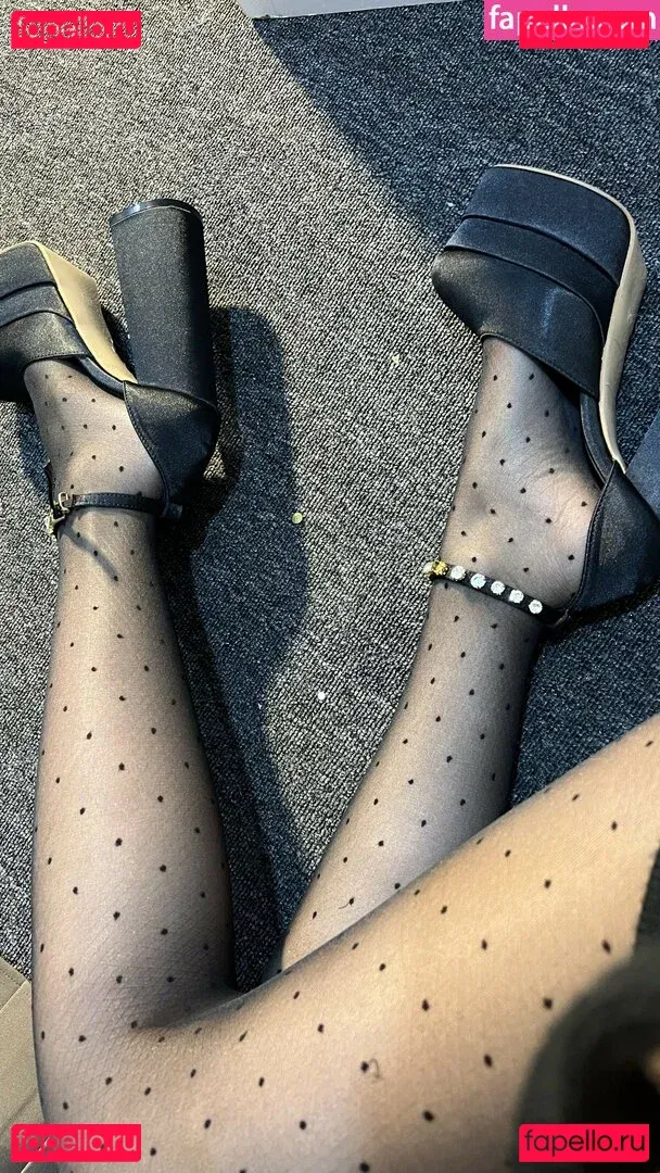 Chen Peiqi Onlyfans Photo Gallery 