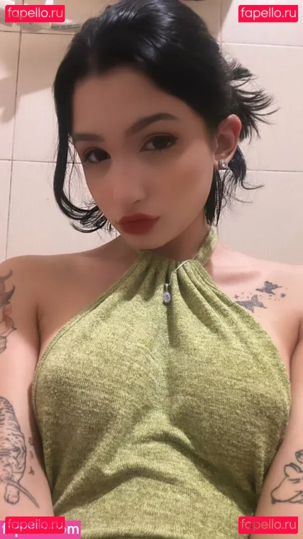 west_mia Onlyfans Photo Gallery 