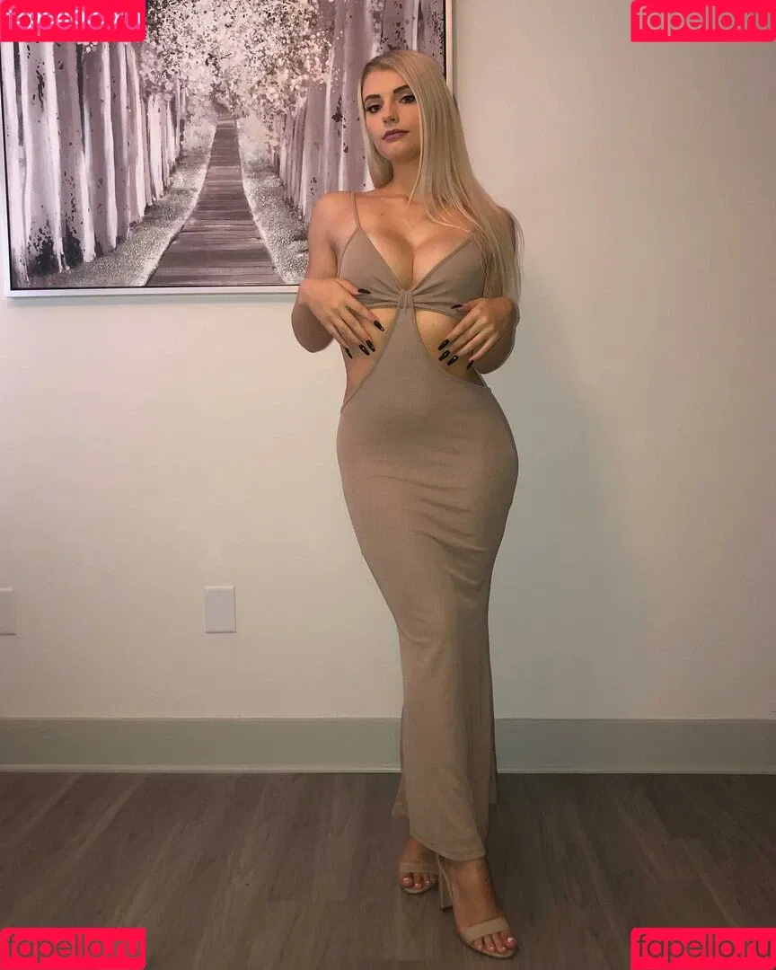 Grace Witham Onlyfans Photo Gallery 
