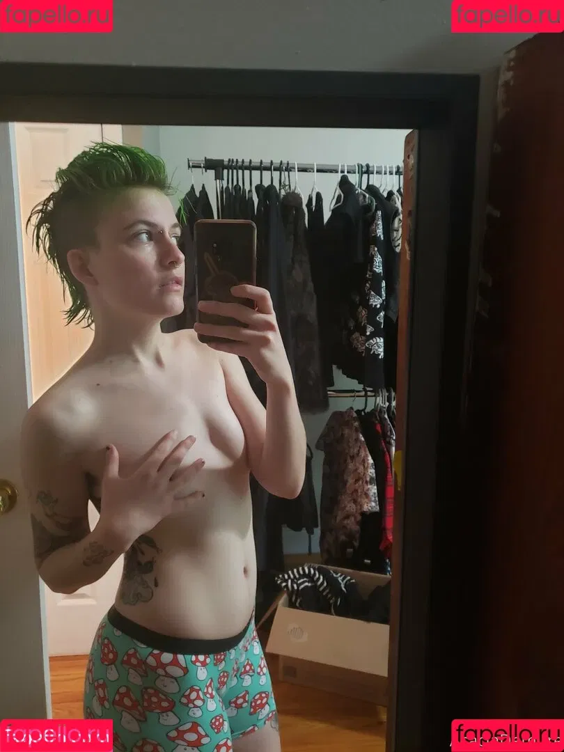 molotovcocktease Onlyfans Photo Gallery 