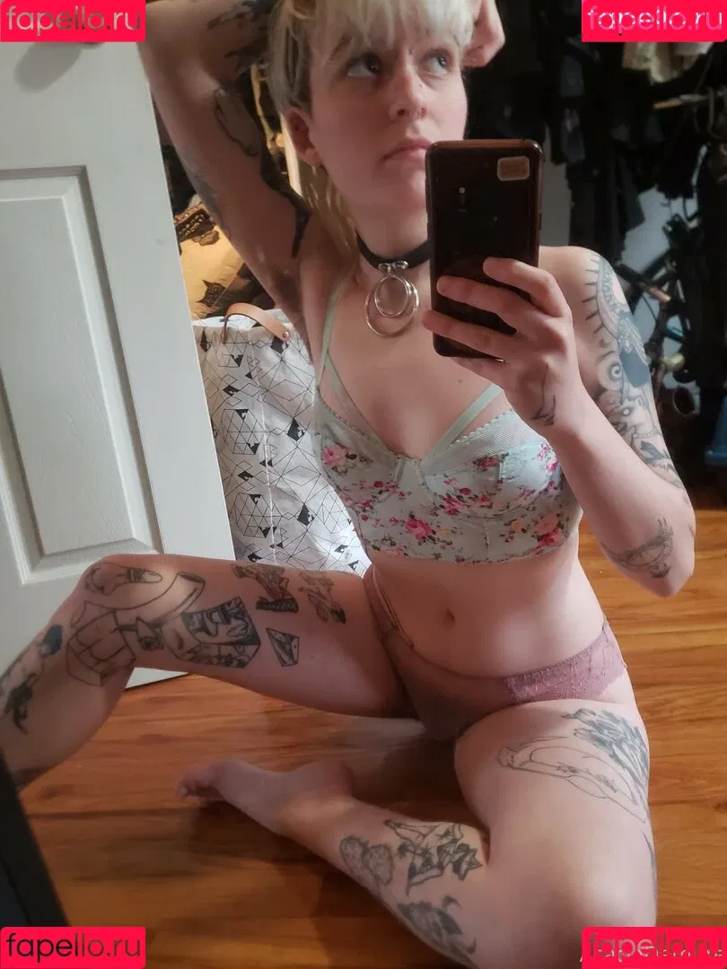 molotovcocktease Onlyfans Photo Gallery 