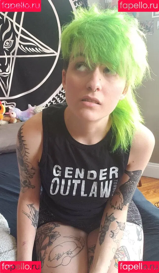 molotovcocktease Onlyfans Photo Gallery 
