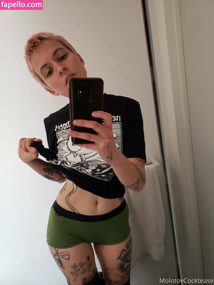 molotovcocktease Onlyfans Photo Gallery 