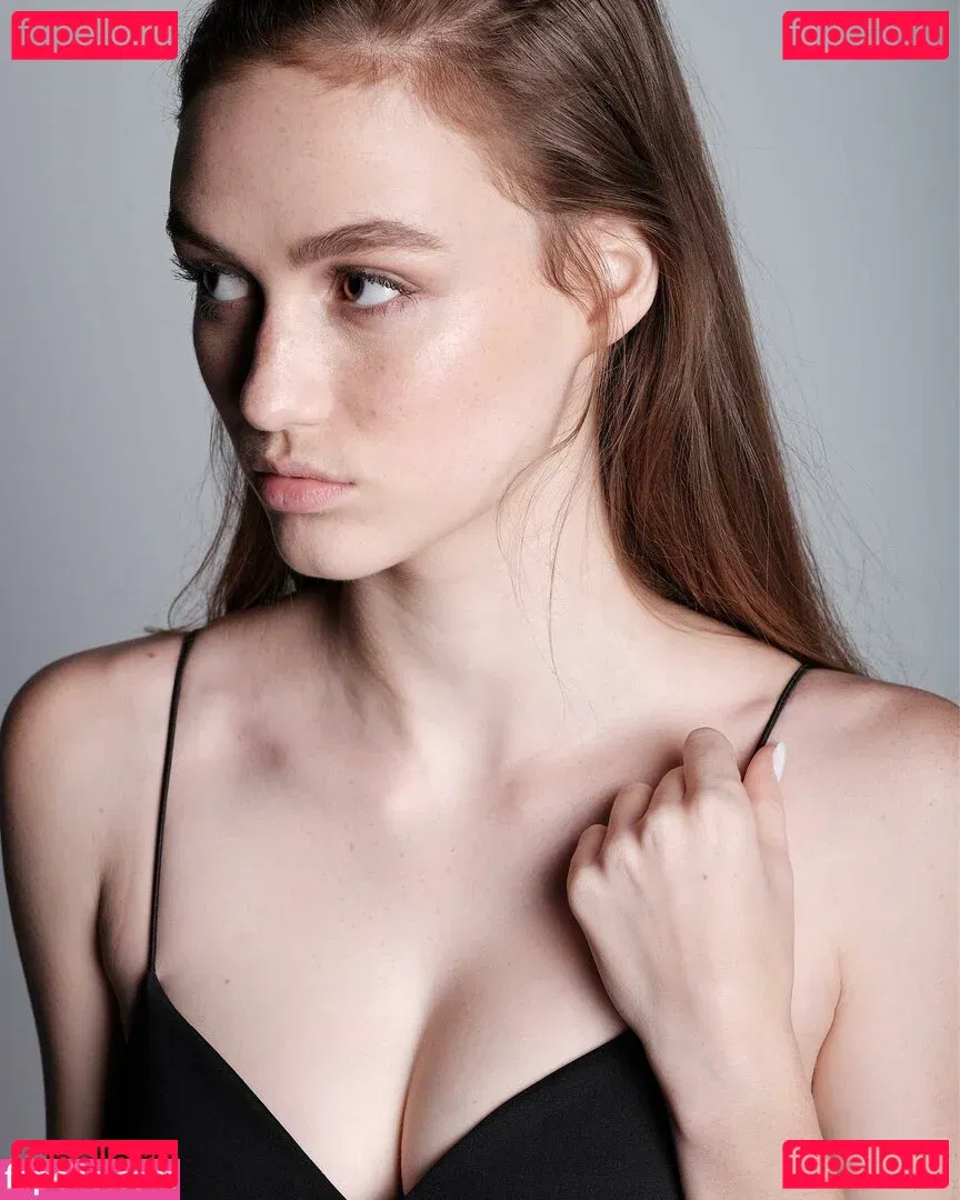 Madison Lintz Onlyfans Photo Gallery 