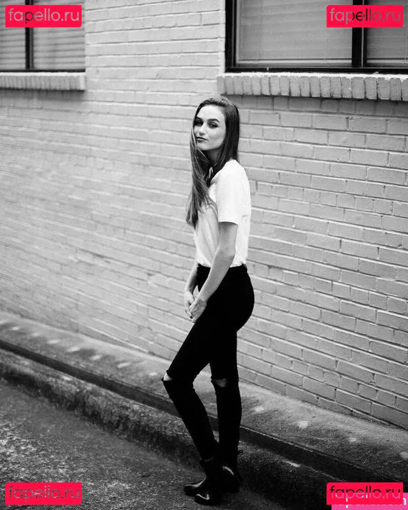 Madison Lintz Onlyfans Photo Gallery 