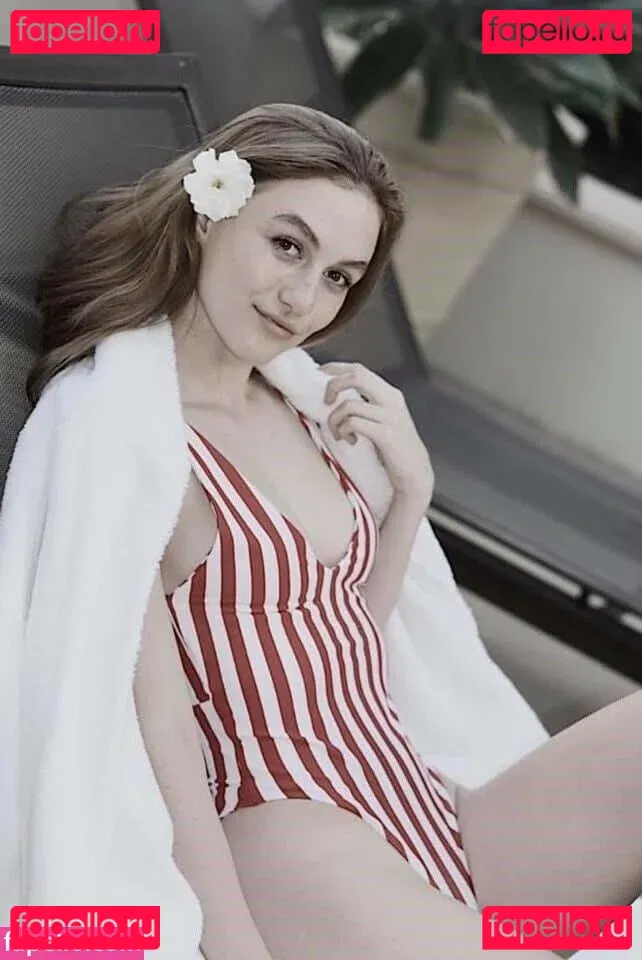 Madison Lintz Onlyfans Photo Gallery 